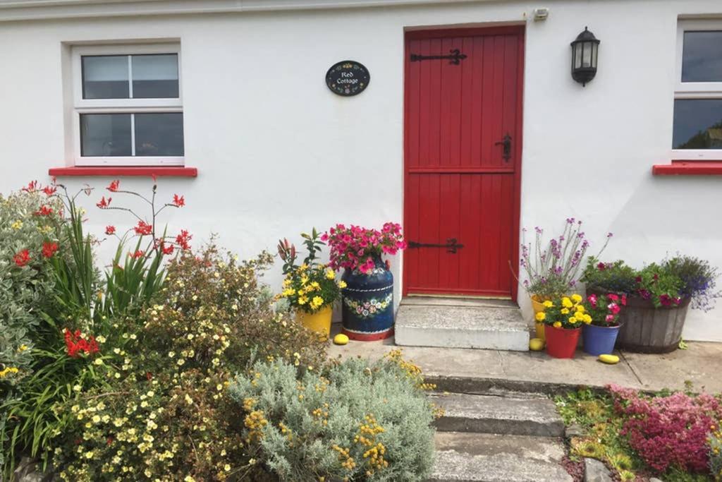 Red Stonecutters Cottage, Doolin Carrowauff Екстериор снимка