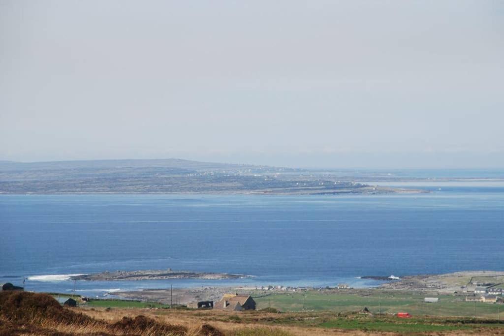 Red Stonecutters Cottage, Doolin Carrowauff Екстериор снимка